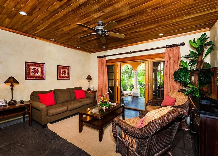 Sunset Terrace Pool Condo, Steps To Langosta Holiday home *
